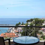 Elpida Apartamento