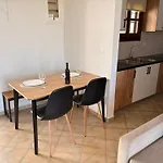 Elpida Apartamento