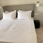 Elpida Apartamento